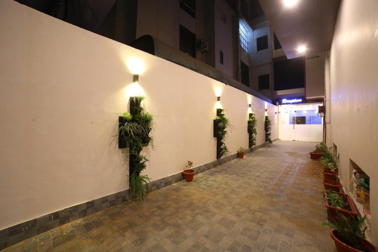 Oyo 16536 Hotel Vasko Džajpur Exteriér fotografie