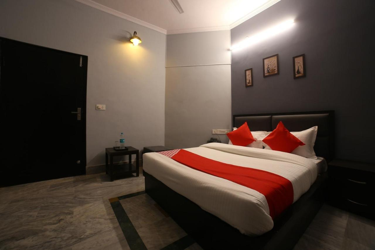 Oyo 16536 Hotel Vasko Džajpur Exteriér fotografie